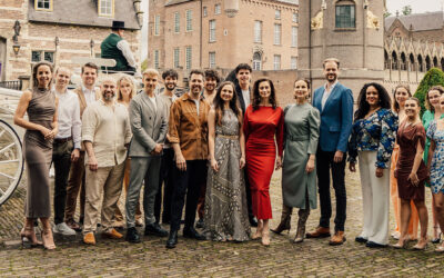 Voltallige cast musical Elisabeth in Kasteel Heeswijk gepresenteerd